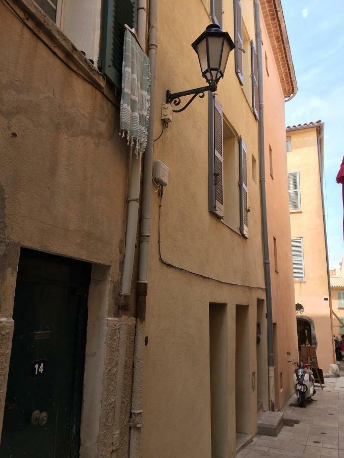Appartement De Charme Au Coeur De Σαιν-Τροπέ Εξωτερικό φωτογραφία
